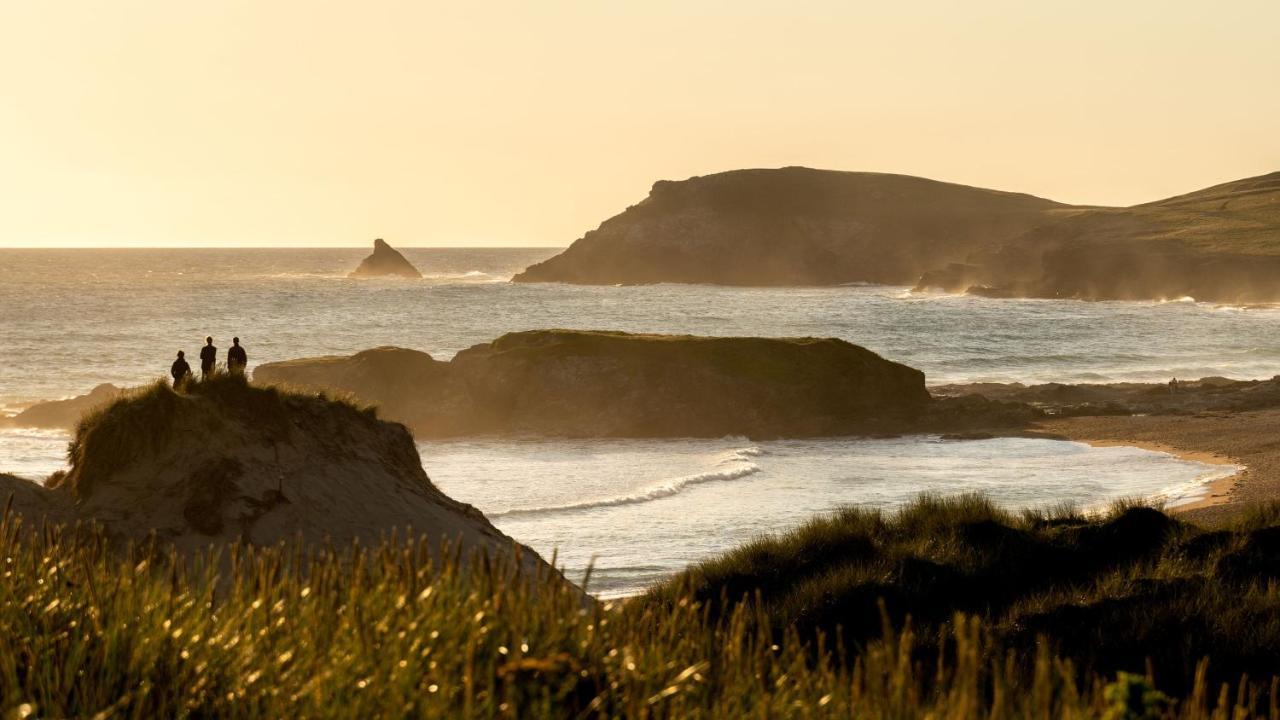 Trevose Golf And Country Club Hotel Padstow Exterior photo