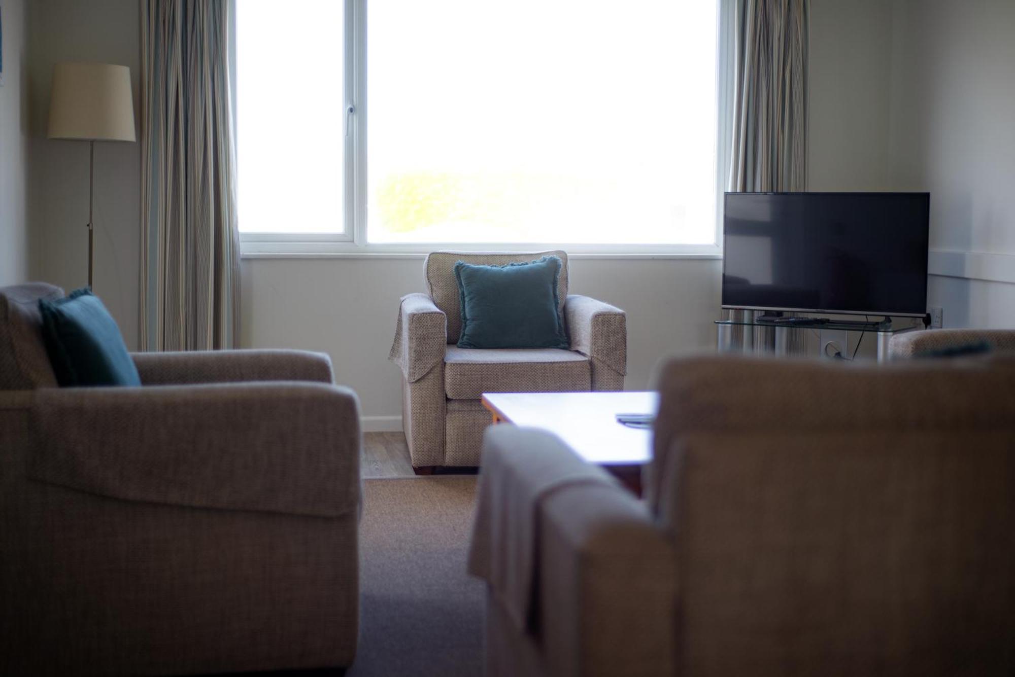 Trevose Golf And Country Club Hotel Padstow Exterior photo