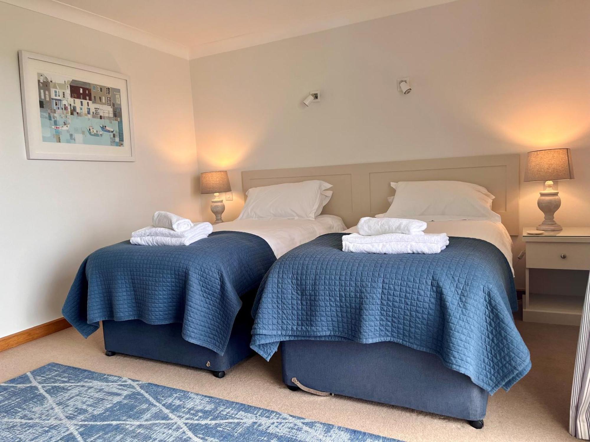 Trevose Golf And Country Club Hotel Padstow Exterior photo